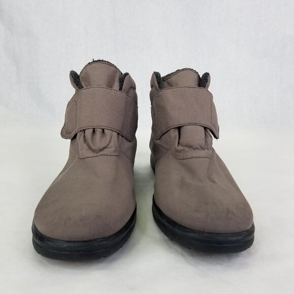 Toe Warmers Canada Active Boots Women's Sz 11 Lined Ankle Hook Loop Taupe Winter - Picture 3 of 16